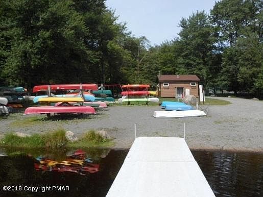 5th image of 33 Lake Natalie Dr