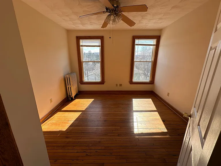 501 N Tioga Street — Photo 14