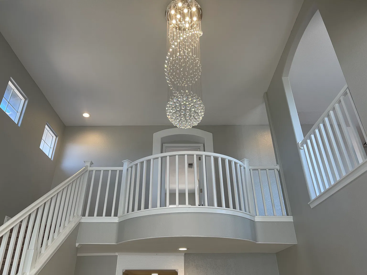 4 bed, 2409 sqft, $3,500 — Photo 1