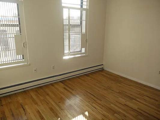 Rented by G2 Realty Group LLC | media 10