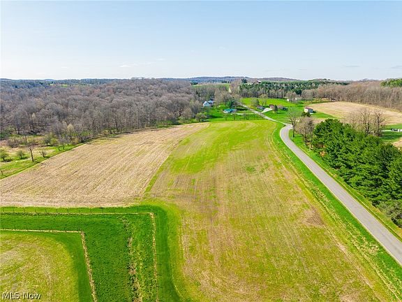 5th image of 9050 Freeman Rd #2