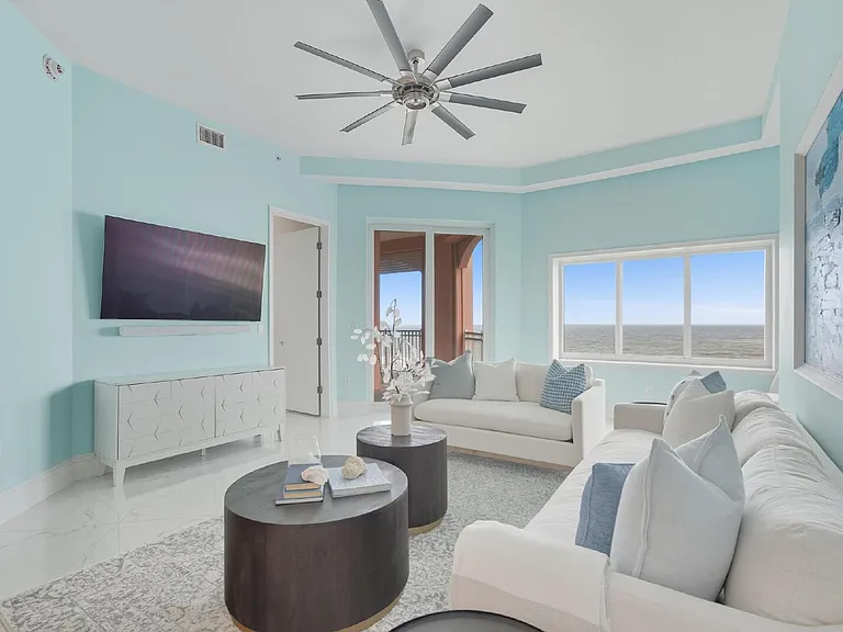 200 Ocean Crest Dr #1111 — Photo 24