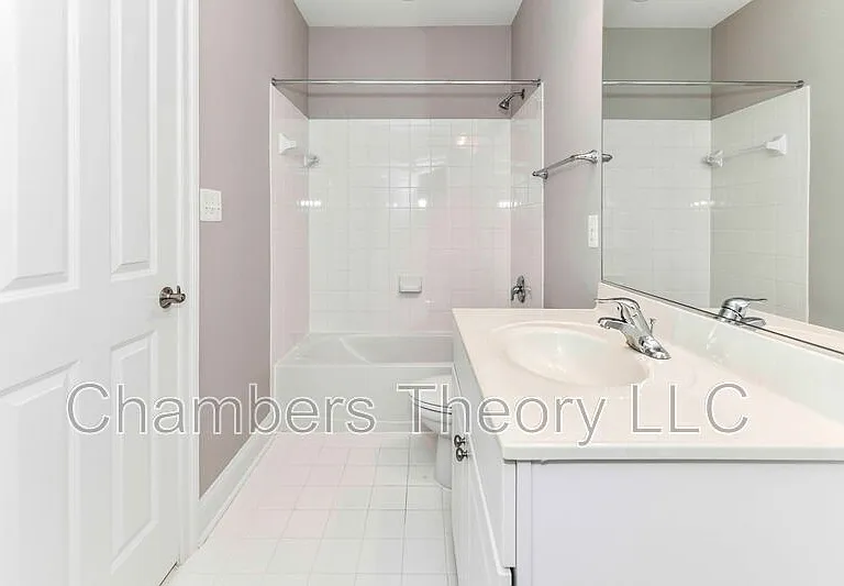 1840 Mamie Dyer Ln — Photo 22