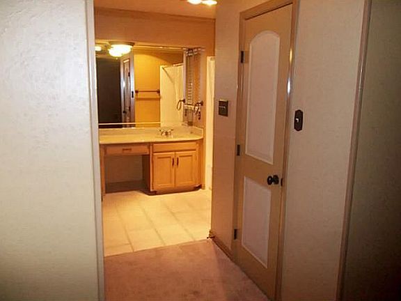 3rd image of 4303 Woodmeadow Ct