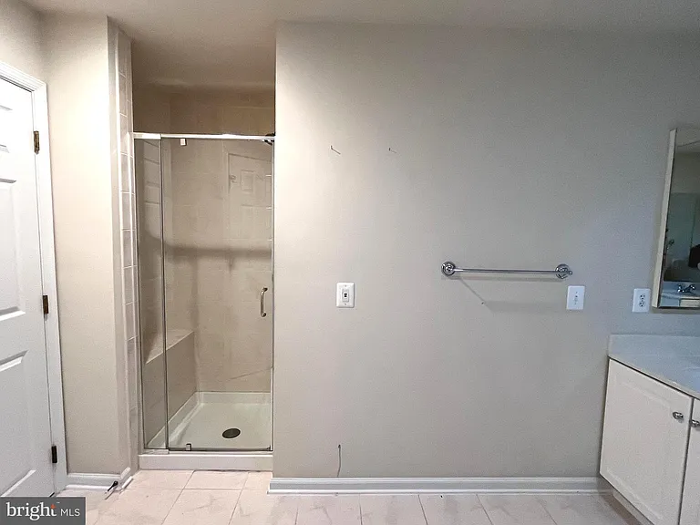 1601 Leeds Castle Dr — Photo 19