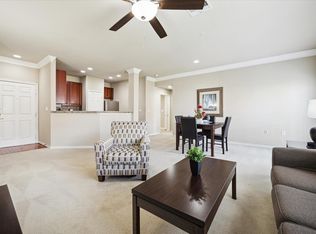 2400 McCue Rd APT 460, Houston, TX 77056