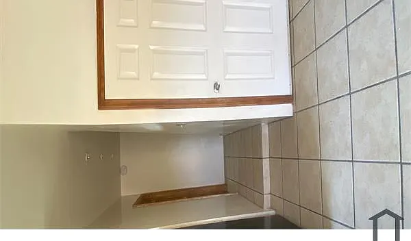 4 bed, 806 sqft, $1,850 — Photo 3