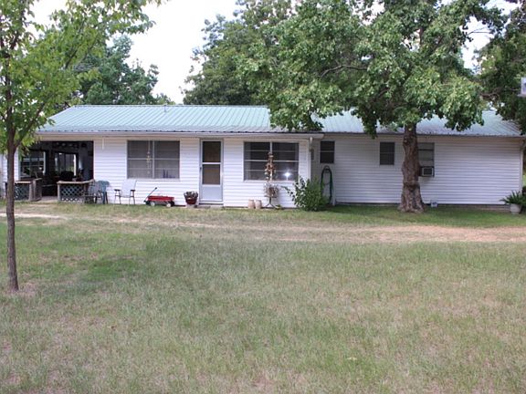 3rd image of 845 County Road 4007