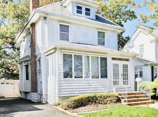126 Palisade Rd, Elizabeth, NJ 07208