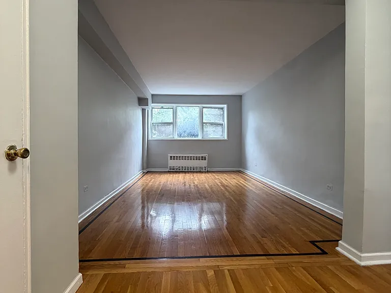 820 Ocean Pkwy #103 — Photo 1