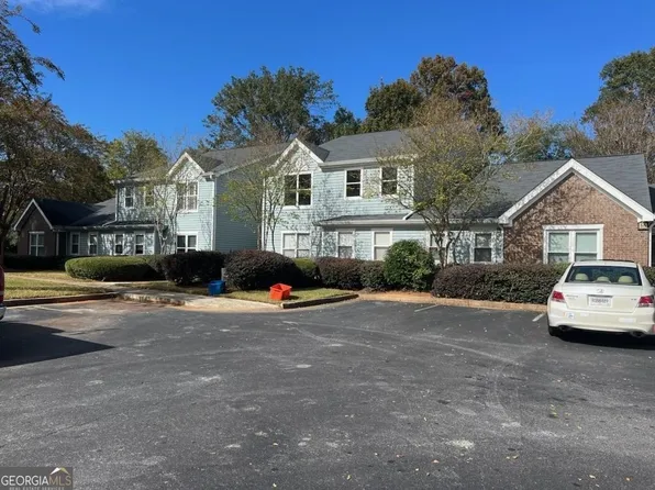 65 Sutton Pl, Avondale Estates, GA 30002