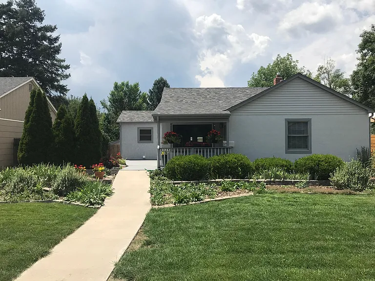 2328 N Franklin St — Photo 1