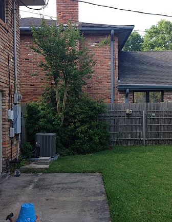 3rd image of 2546 Danbury Dr
