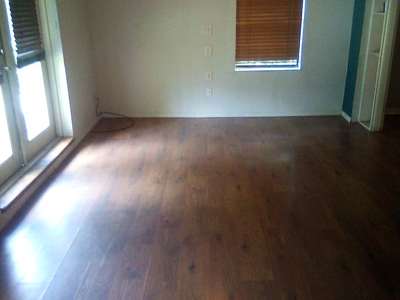 2nd image of 1008 Dowd Ave