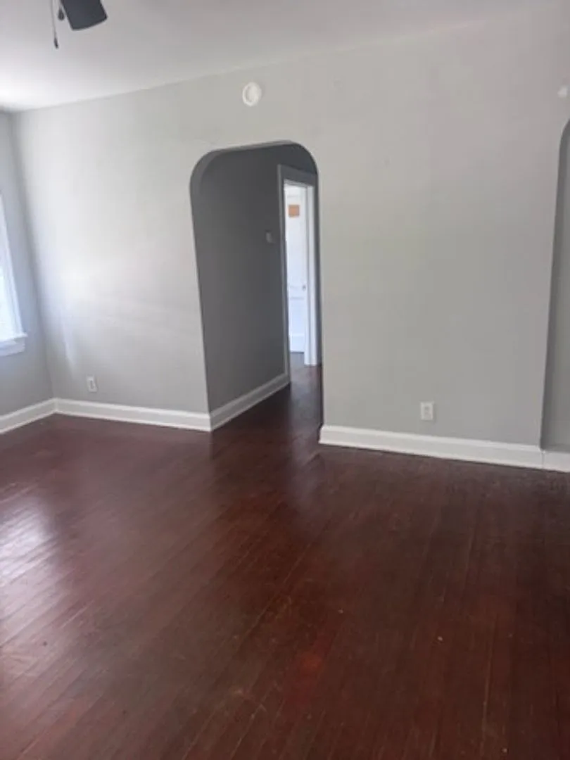 2 Bedroom, 2 Bath walking distance to ECU — Photo 2