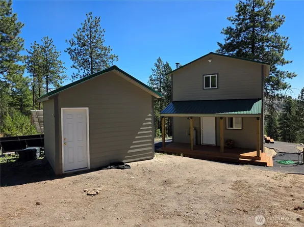 147 High Country Road, Tonasket, WA 98855