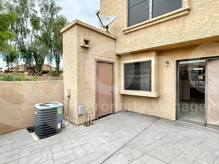 5704 E Aire Libre Ave #1020 — Photo 18