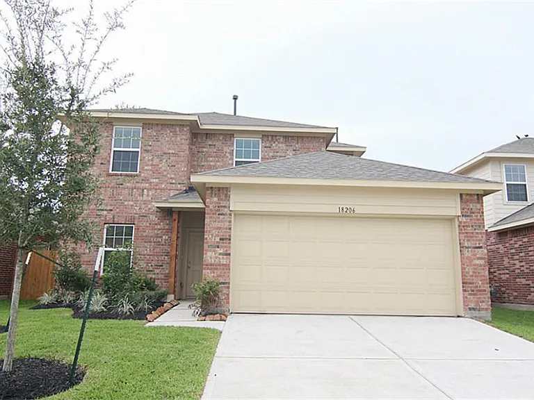 18206 Canary Bluff Ln — Photo 1