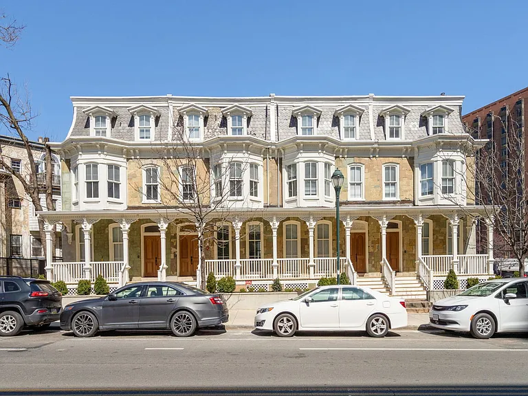 Serpentine Apartments: Newly Renovated in the Heart of Drexel — Photo 8