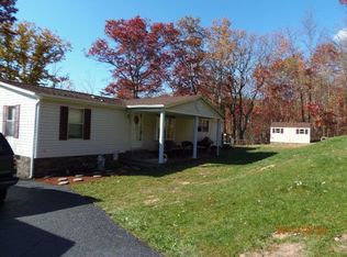 206 Chestnut Dr, Princeton, WV 24739