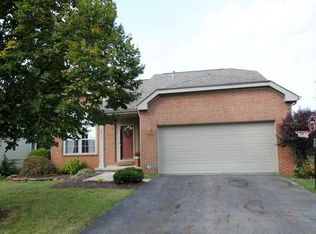 3017 Stone Mountain Dr, Pickerington, OH