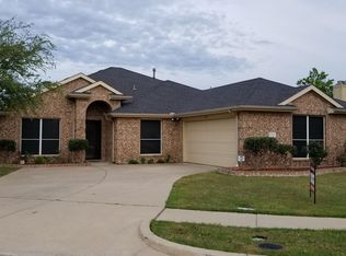 2100 Gleaner Dr, Rockwall, TX 75032