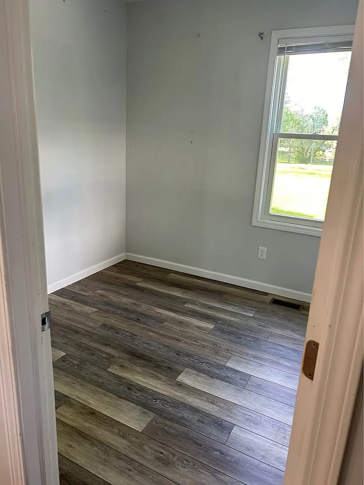 2756 E Brutus St - 2 — Photo 3