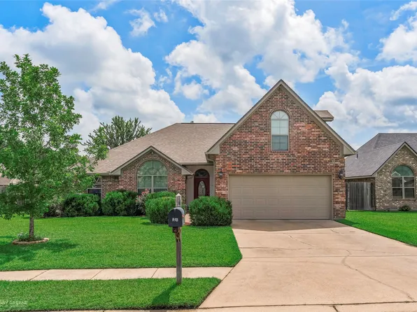106 Lola Cir, Benton, LA 71006