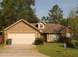 221 Preakness Ct, Hinesville, GA 31313