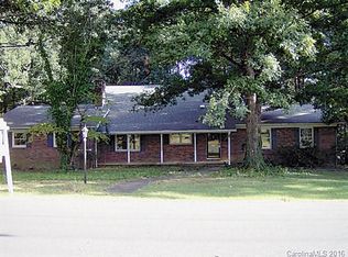 305 Stanback St, Mount Gilead, NC 27306