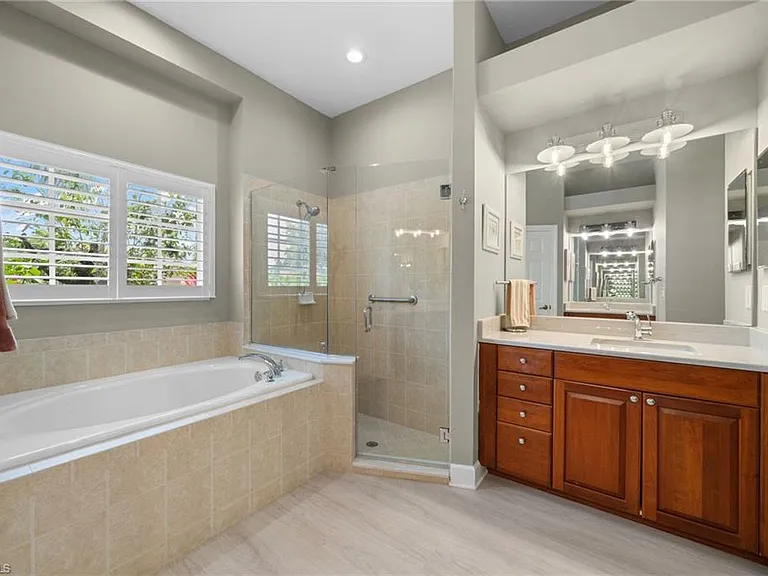 8888 Mustang Island Cir — Photo 45