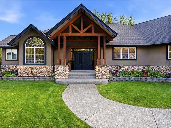 3rd image of 2206 Burgess Ave