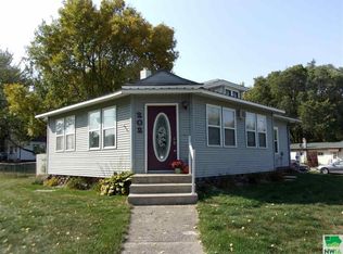 202 S Main St, Kingsley, IA 51028