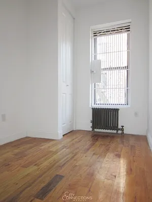 Rented by City Connections Realty | media 20