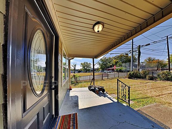 4th image of 2626 Foster Ave