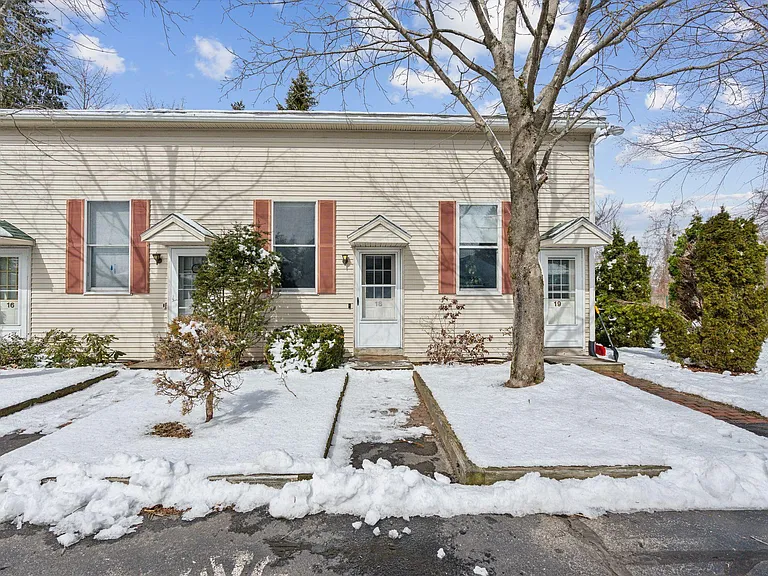210 Beach St #18 — Photo 20