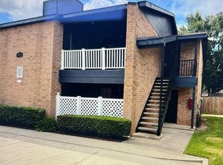 923 Carrell St APT D, Tomball, TX 77375