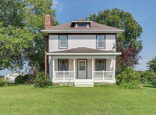 6210 Springfield Rd, Delavan, IL 61734