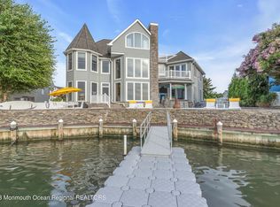 19 Captains Ct, Manasquan, NJ 08736