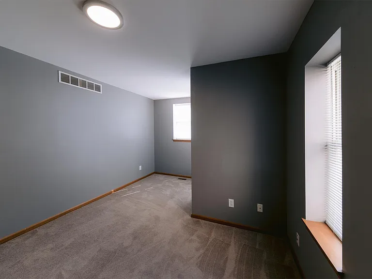 252 S Washington Ave — Photo 21