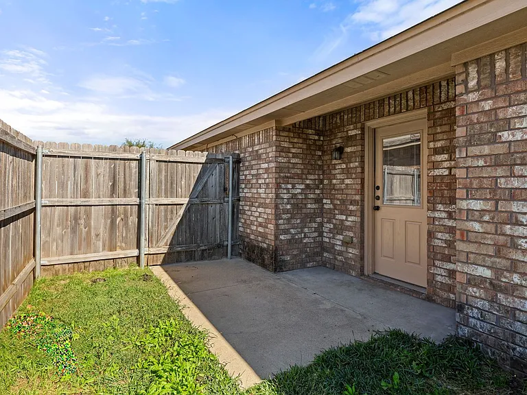 Pm1-Temp609 W Karey Dr — Photo 20