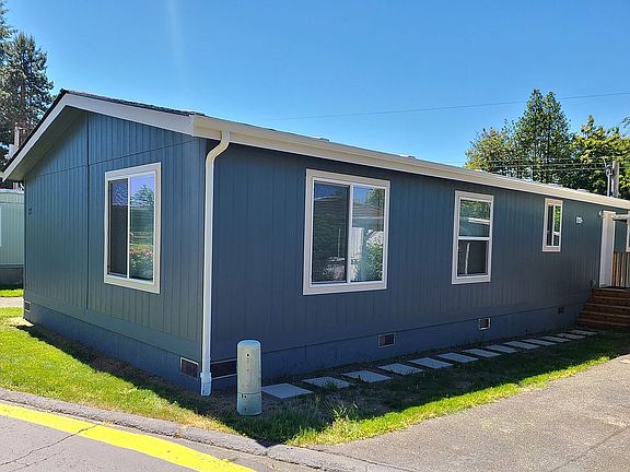 2nd image of 3928 21st Ave SE Unit 27