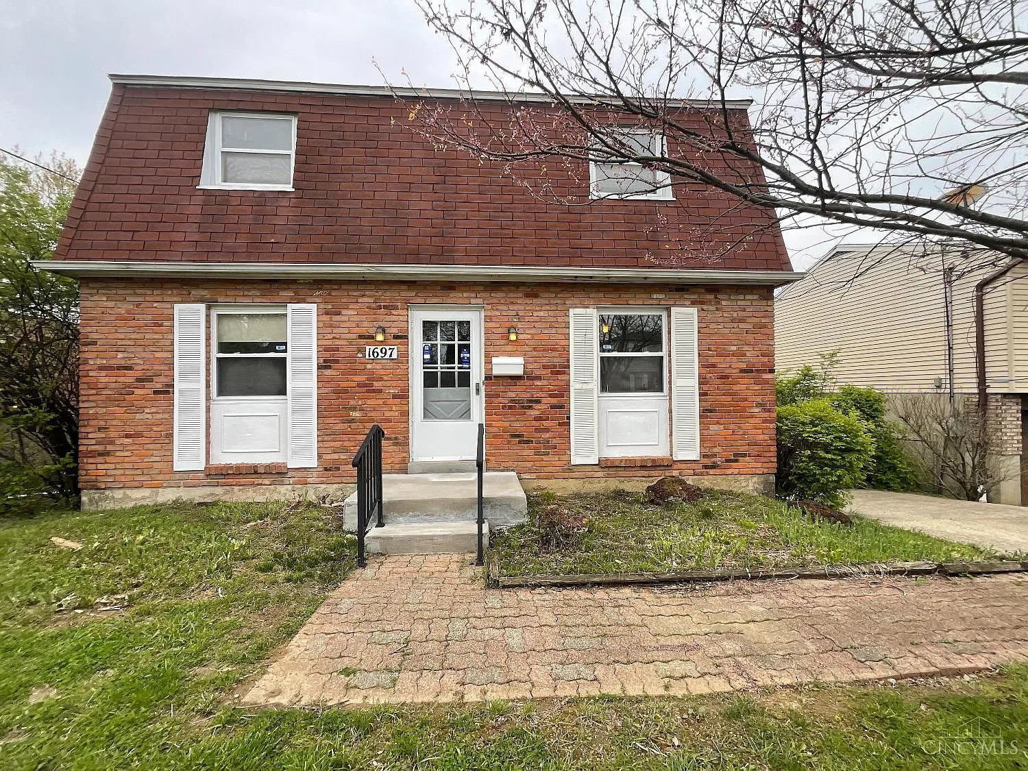 1697 Atson Ln photo 1