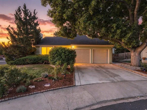 901 Bitterbrush Ln, Fort Collins, CO 80526