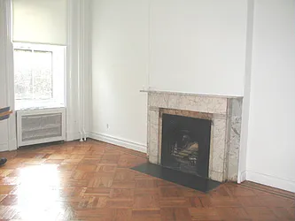 Rented by Roberta Russell, LREB