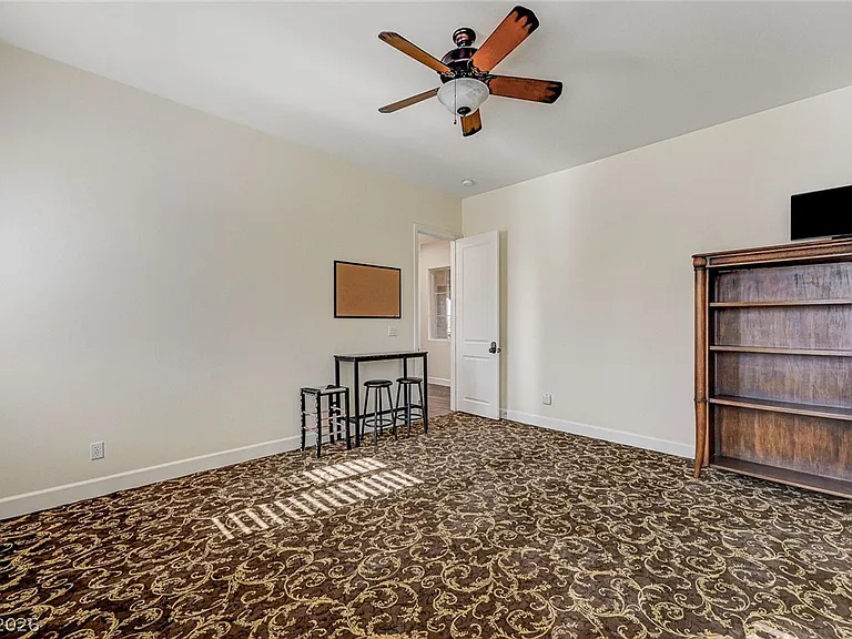8490 Via De Bellasidra Ct — Photo 56