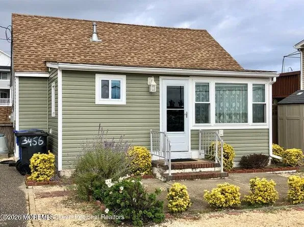 3456 Jefferson Ave, Toms River, NJ 08753