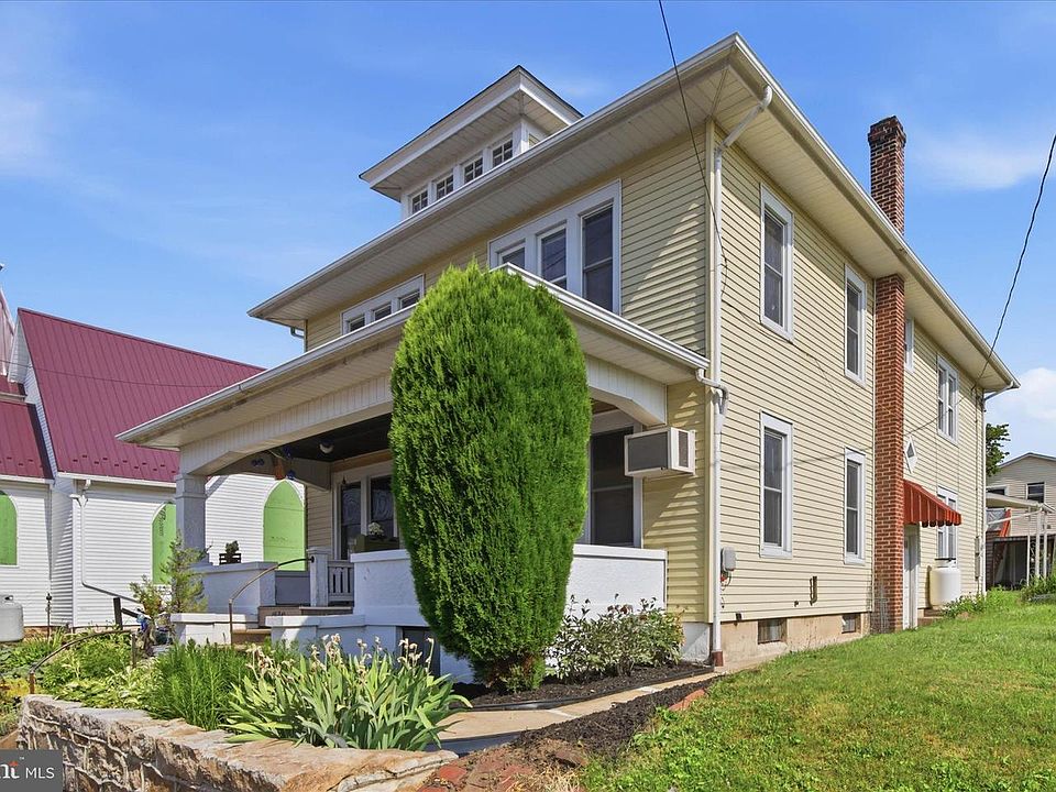 1st image of 274 Moore St