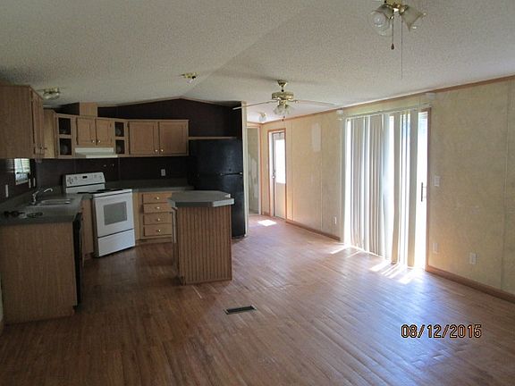 3rd image of 617 Cherrywood Dr