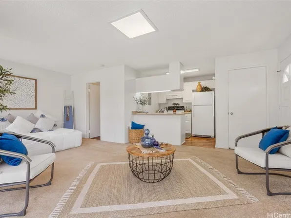 94-1375 Kulewa Loop #13B, Waipahu, HI 96797